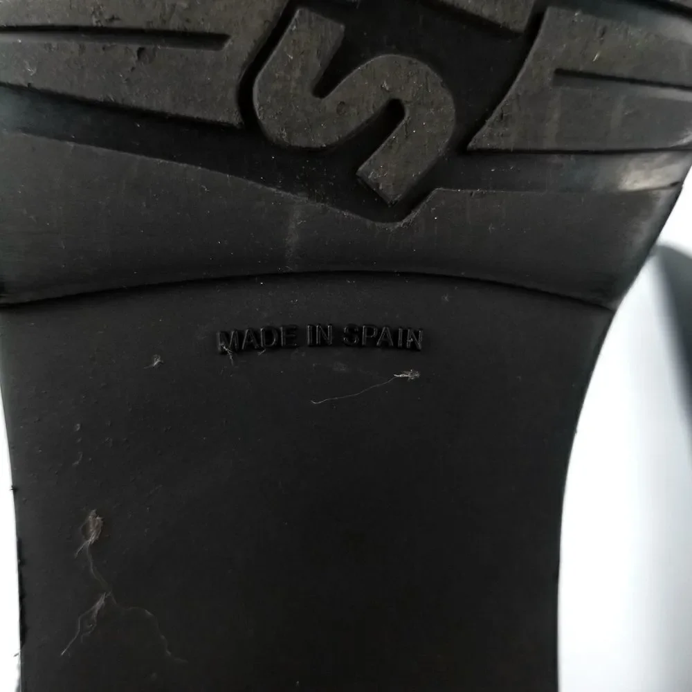Stuart Weitzman stuart weitzman